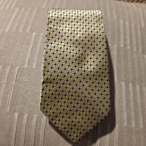 Tommy Hilfiger Men's 100% Silk Tie Necktie‎ Gold/Blue Geometric Vintage